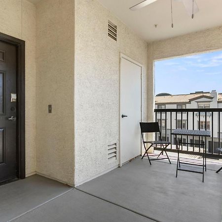 Cozysuites Glendale By The Stadium W Pool! 11 エクステリア 写真