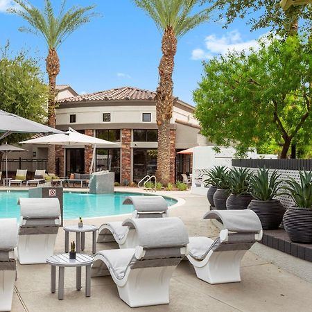 Cozysuites Glendale By The Stadium W Pool! 11 エクステリア 写真