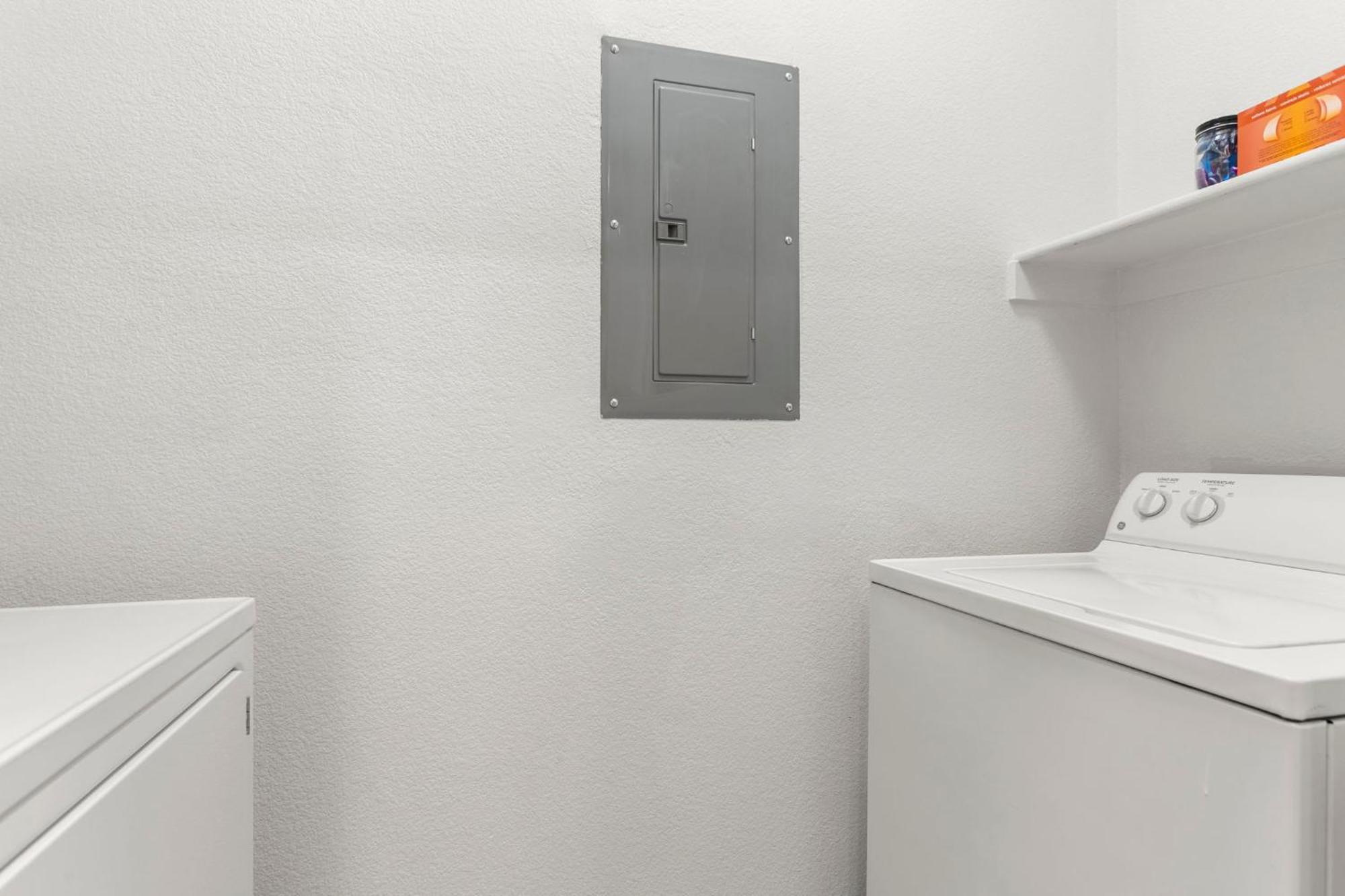 Cozysuites Glendale By The Stadium W Pool! 11 エクステリア 写真