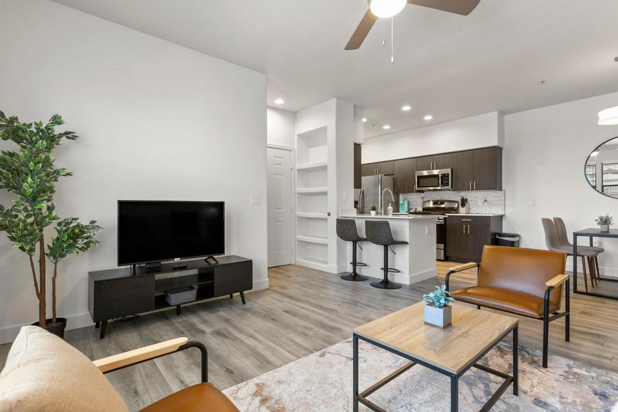 Cozysuites Glendale By The Stadium W Pool! 11 エクステリア 写真